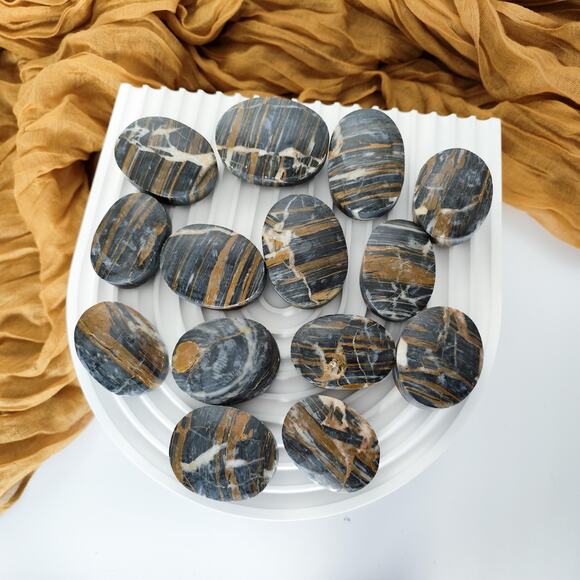 Brazilian Blue Zebra Jasper Palm Stone - Picture 1 of 9